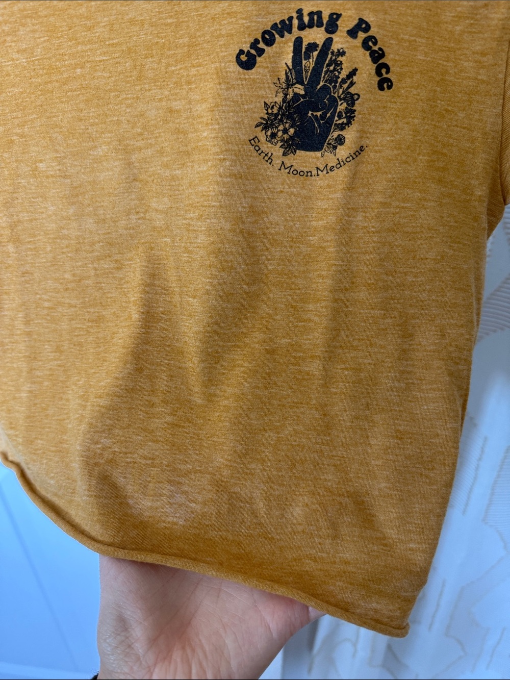 Cropped Mustard Yellow Graphic Tee - Picture 3 of 6